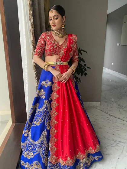 A final shot of this stunning traditional look. The makeup is flawless, ensuring the bride looks perfect from every angle.