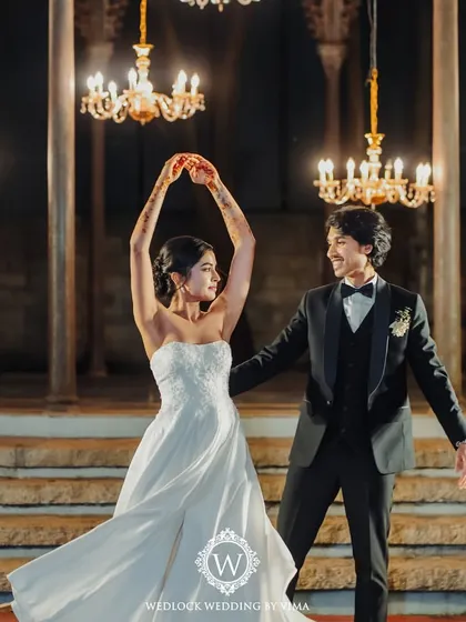 We lit up this cocktail night with dazzling chandeliers and strings of fairy lights. The grand gazebo and spacious dance floor set the stage for a night of unforgettable dance performances and celebration.