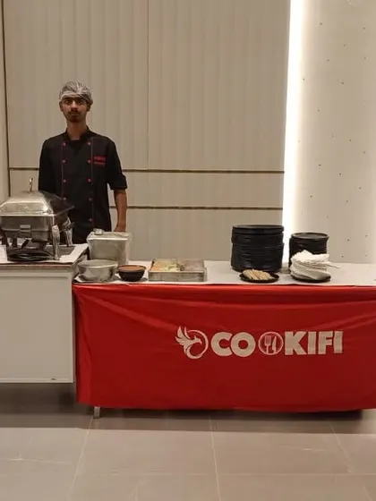 A smaller, dedicated station for specific dishes or desserts, showing our flexible and modular setup options.