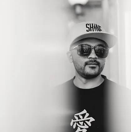 Weekend vibes. A black and white portrait to set the mood. Let's groove tonight.