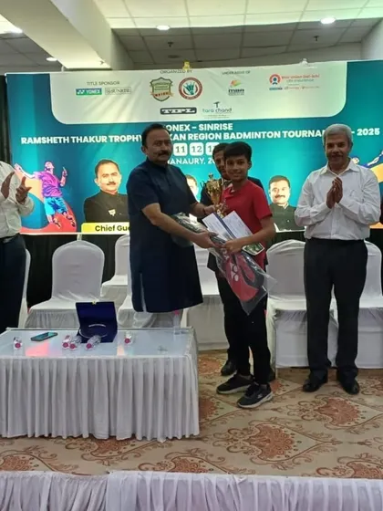 Mayuresh receiving his award for winning the U-15 boys singles and doubles at the multi-district tournament at the Ramsheth Thakur International Sports Complex.