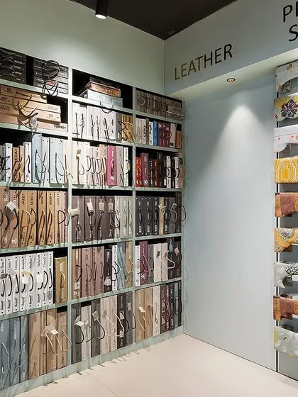 Exploring the leather and pelmet system options for a project. The possibilities are endless.