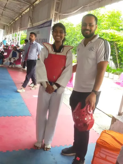 A moment before the match at the National Sikh Games. We prepare our students to be calm and focused.