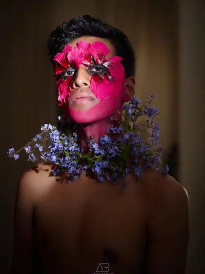Let's get weird. I love collaborating on creative concepts where we can push boundaries with makeup, styling, and ideas. This is where photography becomes art, a visual expression of a wild idea.
