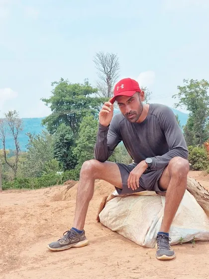 Just a hello from the plantation. Sometimes it's not about a hard workout, but just being present in the environment.