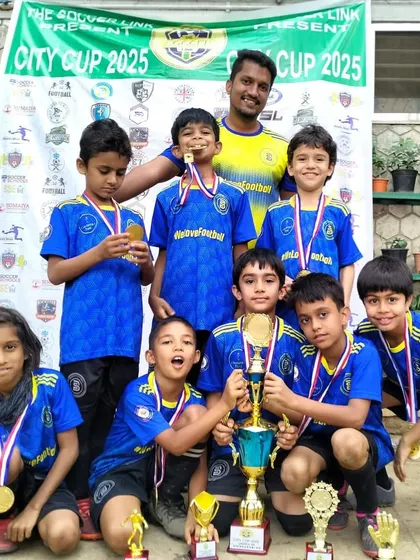 Starting the year with a bang. Our U9s breaking their jinx and bringing home a well-deserved winner's trophy after a season of consistent performances.