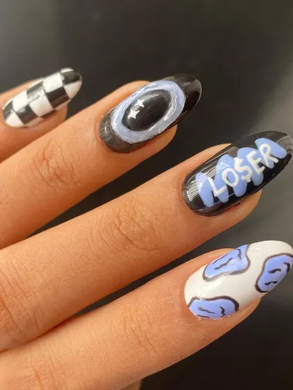 A closer look at the details in this edgy, mixed-media set. The combination of black, white, and periwinkle blue is just perfect.