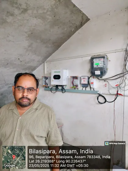 A customer in Bilasipara, Assam, stands proudly with his newly installed 3kW ongrid system. Our goal is to deliver trusted technology and long-term savings to every corner of the country.