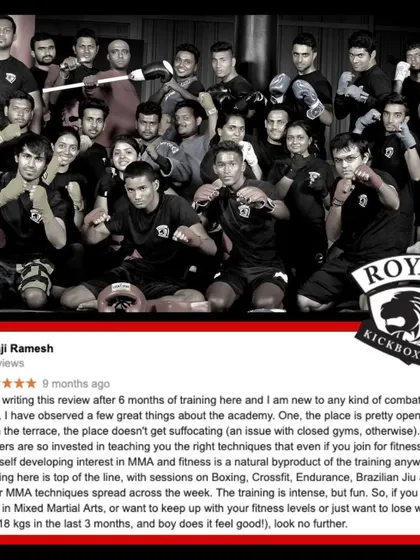 The results and the community speak for themselves. This is a review from a dedicated client who lost 18 kgs in three months, alongside a photo of our training family. We are a team that supports and pushes each other to succeed.