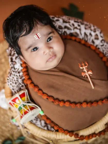 A tiny Mahadev, so peaceful and divine. I love bringing unique concepts like this to life, complete with little details like the trishul and rudraksha mala.