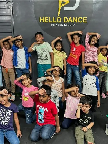 A cute and candid group photo of our regular weekday kids' batch. These classes are a great way for kids to unwind, learn something new, and make friends after school.