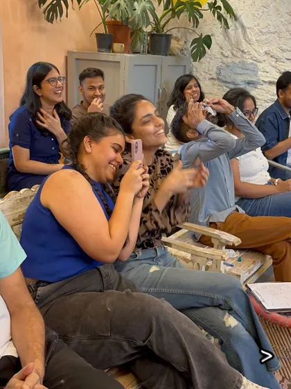 When clay met comedy, magic happened. Our Improv x Pottery evening was a rollercoaster of laughter, spontaneity, and muddy hands, where creativity had zero rules.
