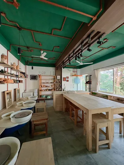 Welcome to our creative haven. I designed the studio to be a bright, inspiring, and comfortable space where you can focus on your craft. With plenty of natural light and dedicated stations, it’s the perfect place to get your hands dirty and let your creativity flow.