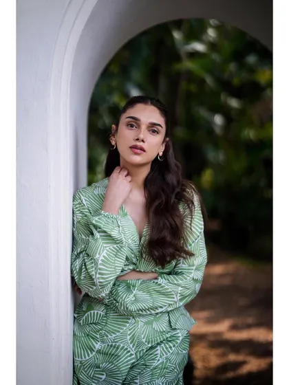 A breezy and beautiful look. This green leaf-print co-ord set from Summer Somewhere is perfect for a relaxed, stylish vibe.