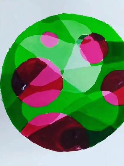 This abstract 2D design was created by Anaya, an 8th-grade student, using poster colours. Her work demonstrates a strong understanding of colour theory and composition, key skills we focus on for exam preparation.