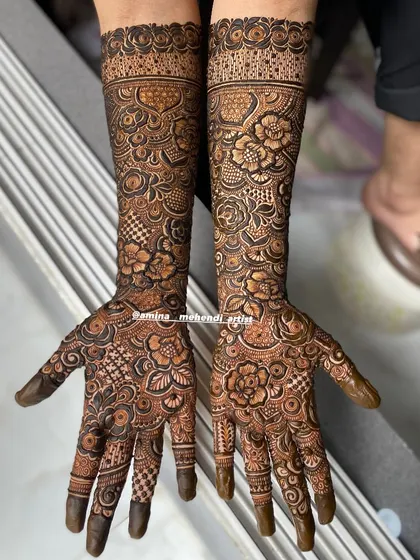 A beautiful design with a mix of geometric and floral patterns, creating a modern yet traditional look.