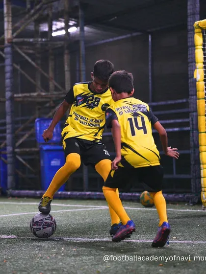 A player uses his skill to keep the ball from a defender. These 1-on-1 battles are where individual brilliance is forged.