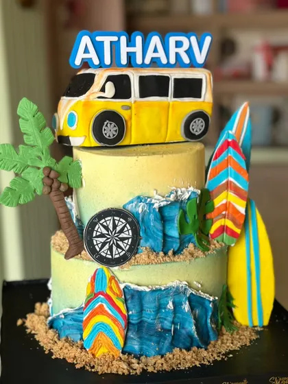 Pool vibes, but make it cake! Our summer-themed cakes bring the sunshine to your party, with designs featuring beach scenes, ocean waves, and fun caravan toppers.