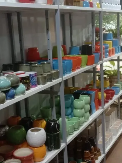 From small decorative pots to larger floor planters, our selection ensures you can find the perfect home for your plants.