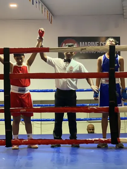 Hard work pays off. One of our Under-14 boys has his hand raised in victory after a dominant performance. This is one of eight gold medals our team won at the DSO Navi Mumbai event.