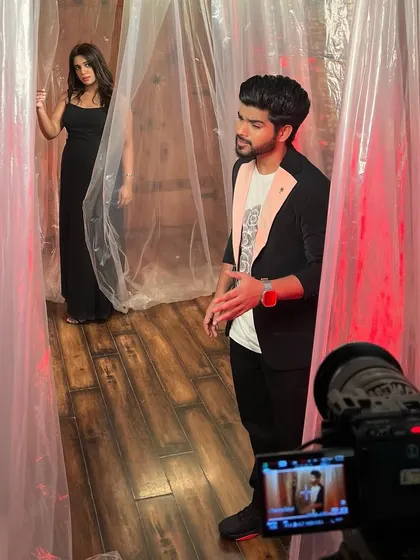 This is a behind the scenes shot from a music video we filmed at our studio for singers Salman Ali and Muskaan. We built a custom set with dramatic lighting to create a moody, cinematic atmosphere.