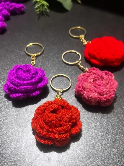 More rose keychains! I love making these in so many different colors. They are a small but beautiful piece of crochet art.