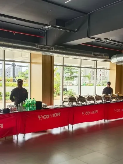 Our standard professional setup, perfect for any clubhouse or party hall event.