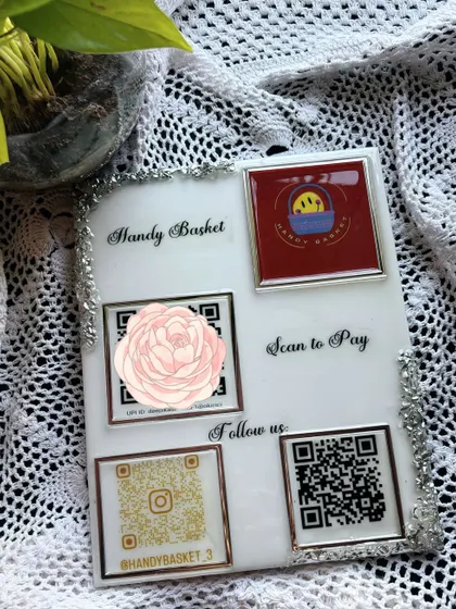 My latest creation: a handmade resin scanner stand with QR codes for Instagram, Facebook, and GPay, all beautifully integrated into a single, elegant piece for a small business.