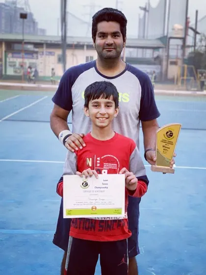 A big congratulations to our player Shaurya Juneja for winning the Under-12 boys Open Tennis tournament at Mavi Tennis Academy. We are super proud of his awesome performance.