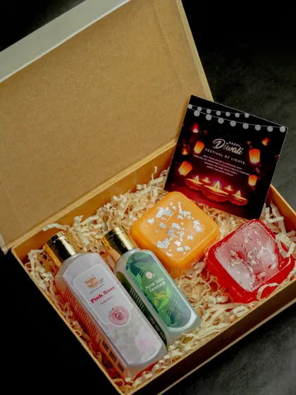 This premium Diwali hamper contains our Oudh bodywash, Saffron facewash, and two of our unique Mithai soaps, an Orange Barfi and a Halwa soap.