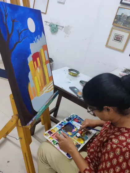 This extensive series follows a student's journey in creating a complex night-time city scene using a knife painting technique, from a blank canvas to a finished masterpiece.