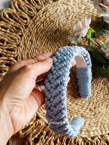The same beautiful hairband design in a cool blue color. These are customizable and perfect for gifting.