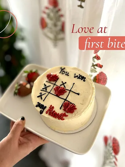 My Valentine's Day collection is all about celebrating love in every form. This year featured adorable teddy bear cakes and fun tic-tac-toe designs, perfect for sharing with your special someone.