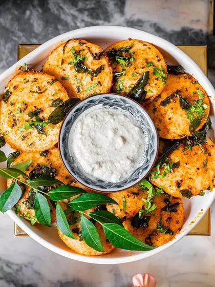 Another view of our Gunpowder Idli, served with creamy coconut chutney. A perfect fusion snack.