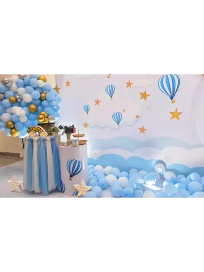 Another detail shot of the hot air balloon themed welcome baby party.
