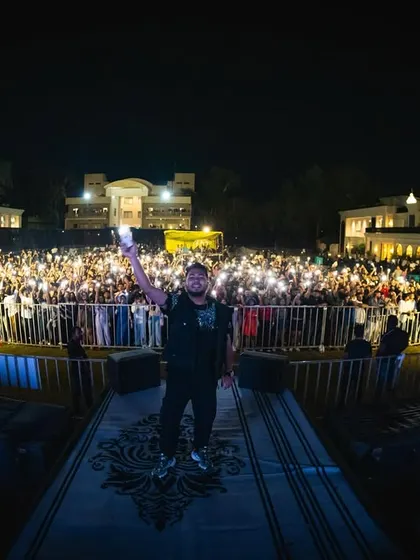 This is the moment I live for. Connecting with a sea of people, all united by the beat. This is the energy I bring to every event, whether it's a festival, a club, or your private party.