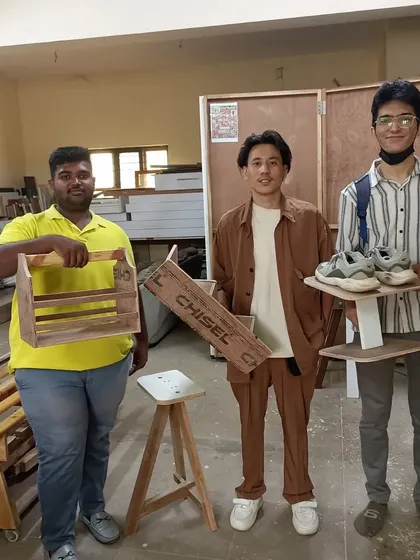 More creative projects from design students, including a shoe display stand, a tool caddy, and a vegetable crate.
