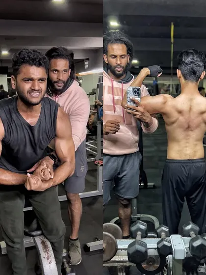 Transforming together as a team. Here I am with my clients, checking their progress and keeping the motivation high.