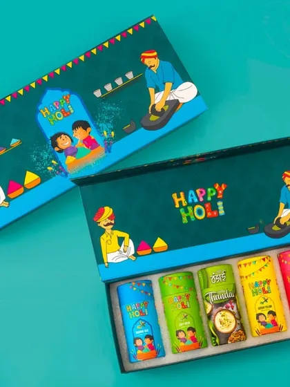 This elegantly designed Holi box contains five units of gulal and thandai, featuring charming illustrations that capture the spirit of the festival.