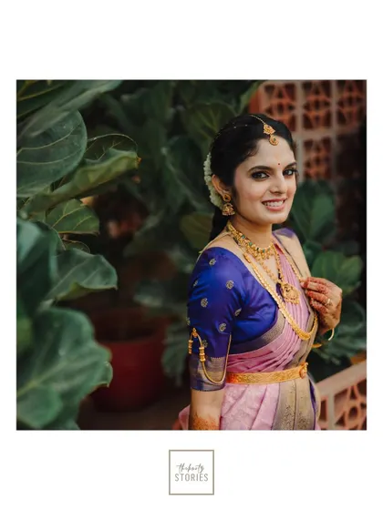 A duplicate of 286, another beautiful shot of the bride in a natural setting.