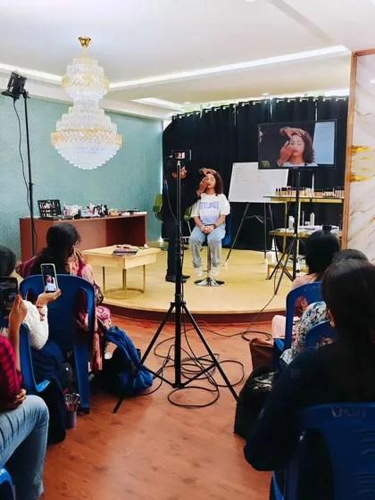 Another angle from one of my Bangalore workshops. You can see students using their phones to capture close-up details from the live video feed on the screen. I encourage this so they can review the techniques later.