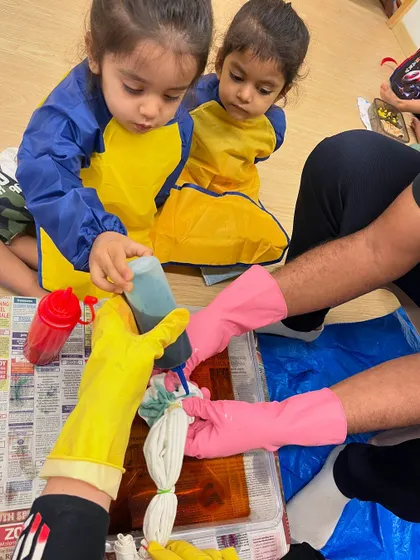Each activity, from making Bhel Puri and toast to plucking methi leaves and exploring what floats, is a lesson in itself. These practical life and sensorial activities are central to the Montessori method, helping children develop fine motor skills, concentration, and a deep understanding of the world through their own actions.