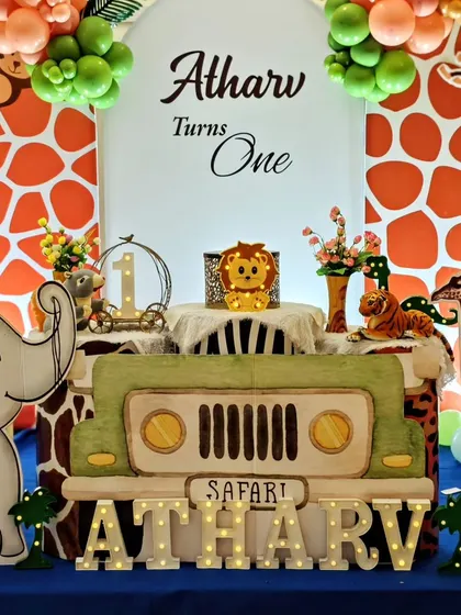 A close-up of the safari jeep table and the light-up name.