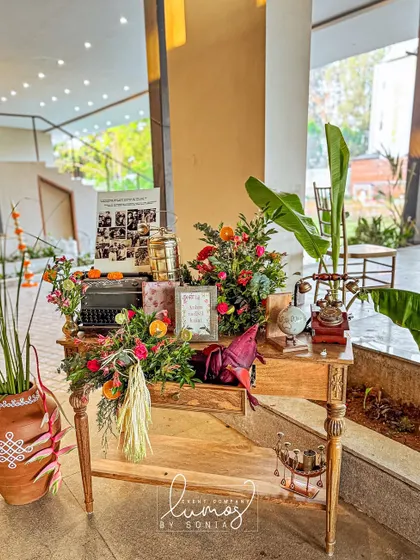Another angle of the vintage story corner, a beautiful way to share the couple's journey.