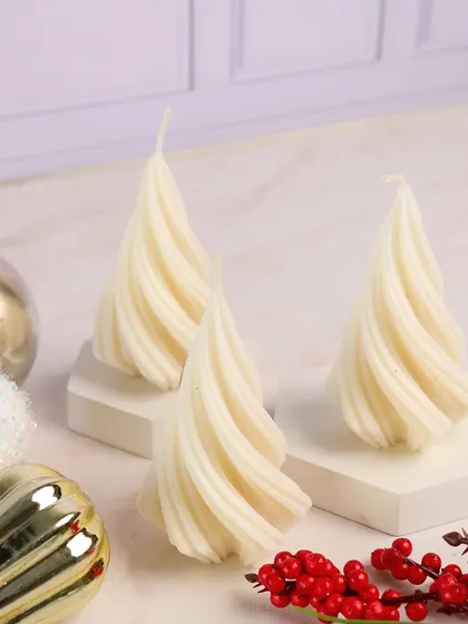 The much-awaited Christmas Collection is live. Introducing our new spiral Christmas tree candle, a modern and elegant decor piece.
