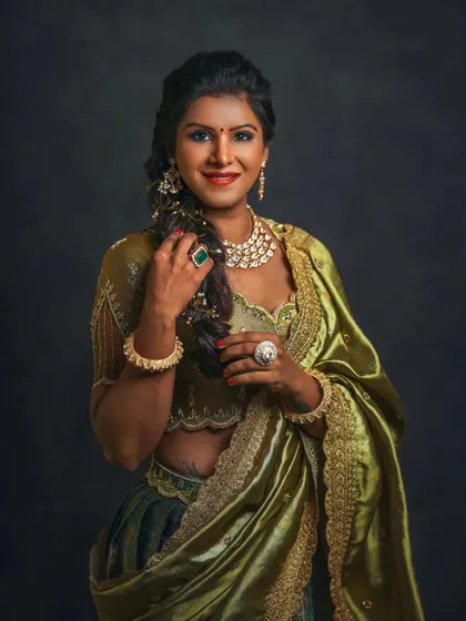 A duplicate of image 75, this portrait celebrates feminine grace and traditional beauty. The lighting and composition are inspired by classical paintings, resulting in a timeless and elegant image.