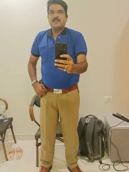 A mirror selfie in my police uniform during a new movie shoot.