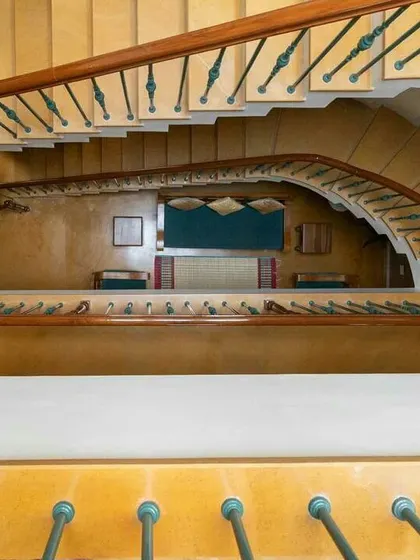 Another copy of the staircase view, ensuring this key design feature is highlighted.