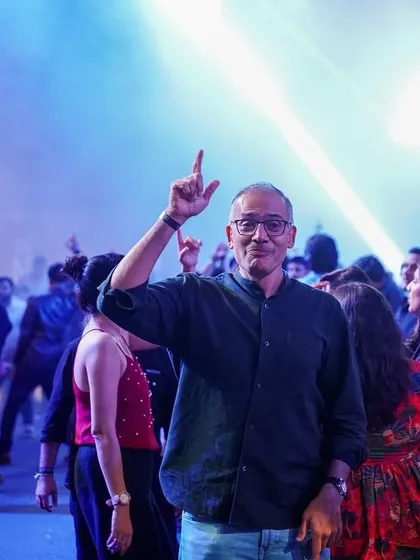 Capturing the pure joy of an employee letting loose on the dance floor. These are the moments that make a corporate event memorable and boost team morale.