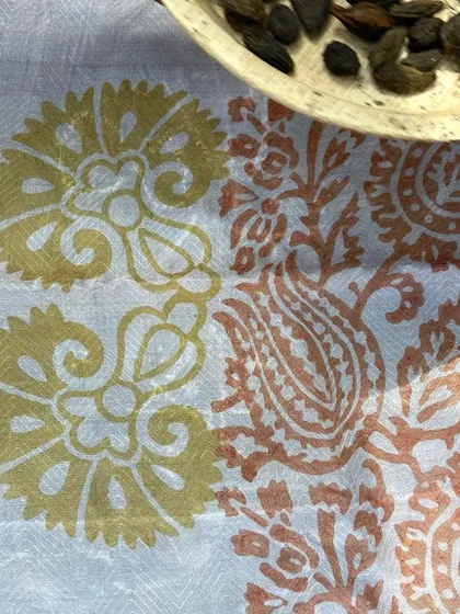 Indian Madder and Myrobalan are two traditional ingredients we often use for our natural dyes. Their mellow, earthy tones are prepared by our team in fresh batches for our workshops and production.